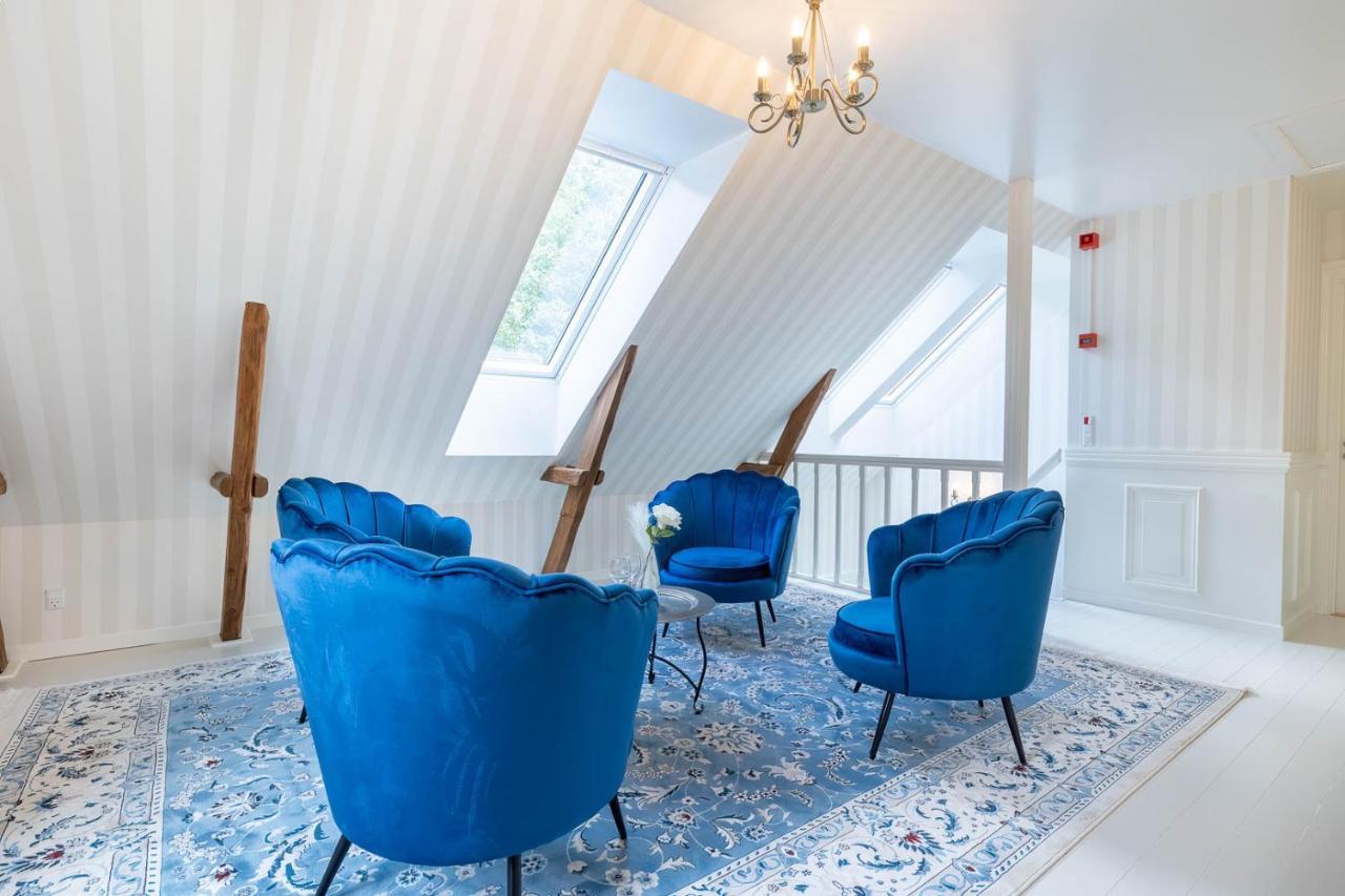 Velling Koller Hotel Og Camping Bryrup Buitenkant foto